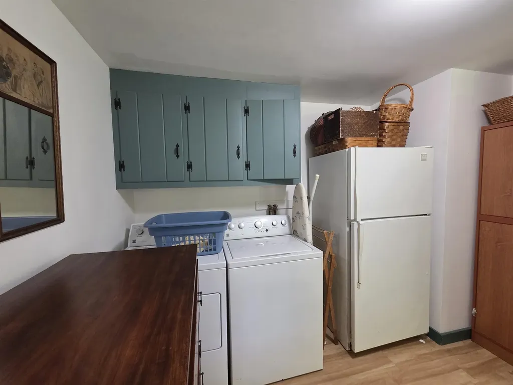 372 Canaan Street Canaan NH 03741