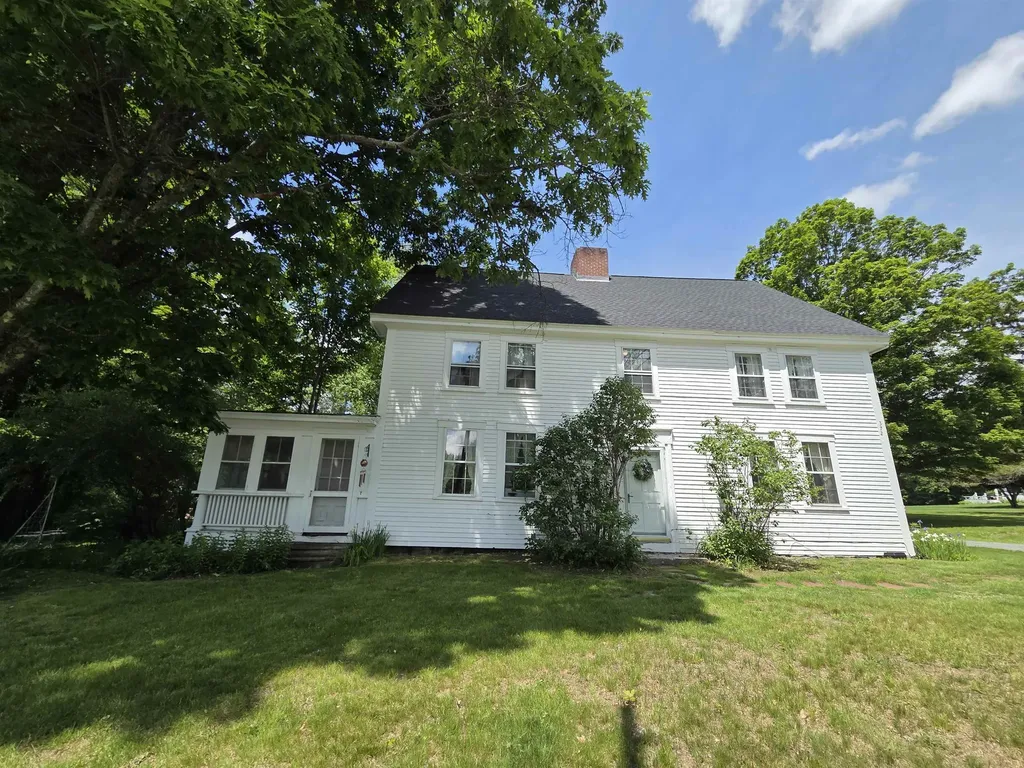 372 Canaan Street Canaan NH 03741