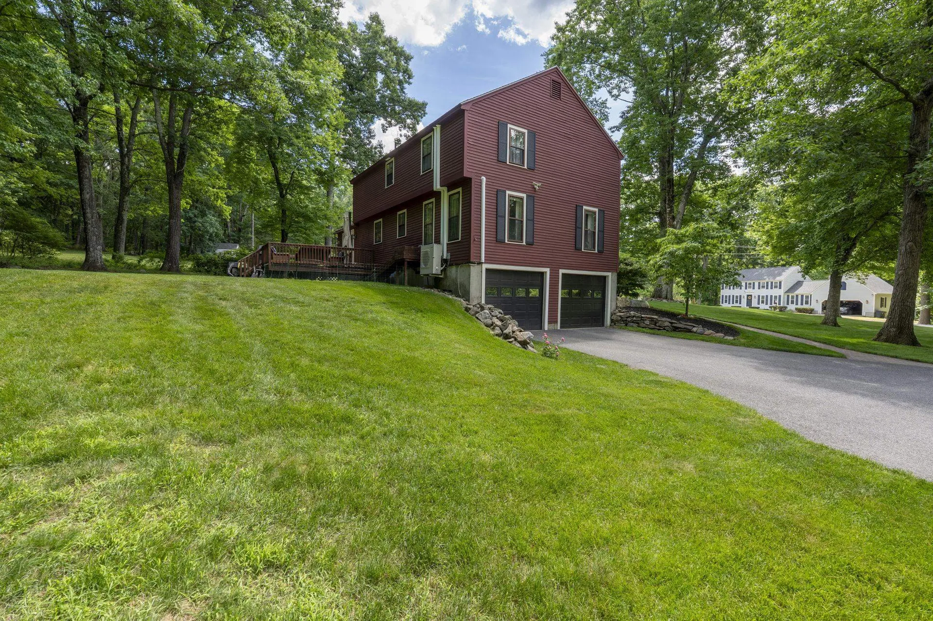15 Brier Lane Derry NH 03038