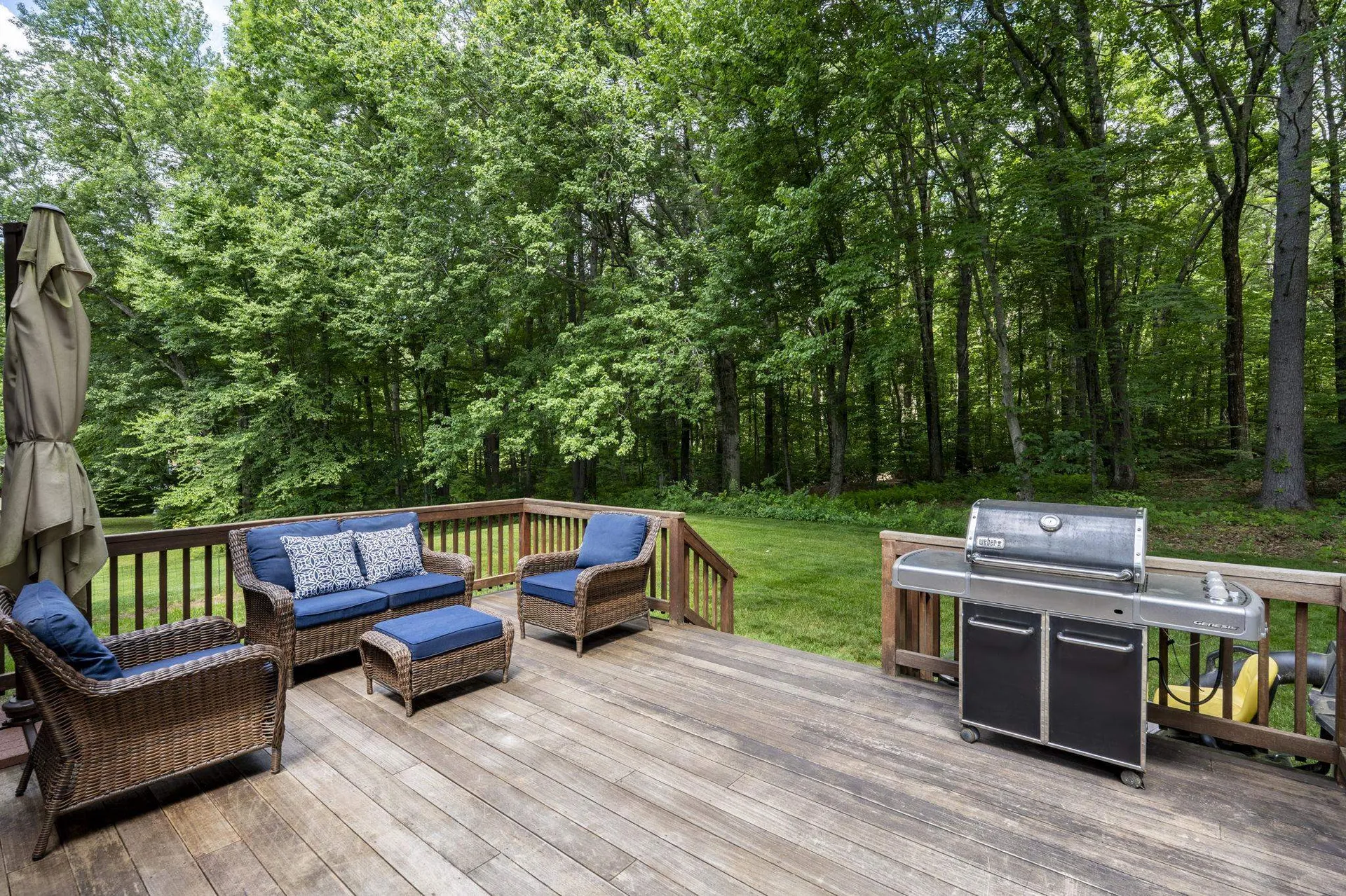 15 Brier Lane Derry NH 03038