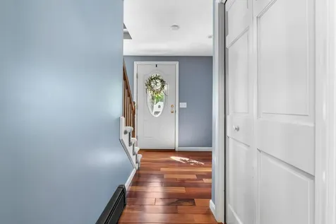15 Brier Lane Derry NH 03038
