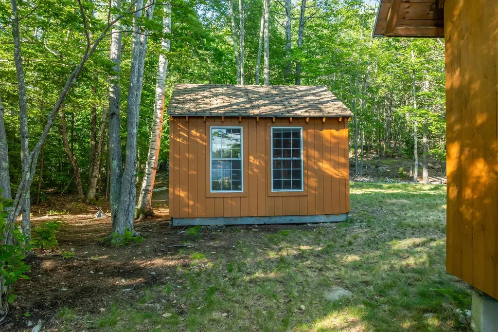 116 Big Barndoor Island Alton NH 03810