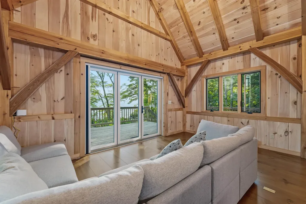 116 Big Barndoor Island Alton NH 03810