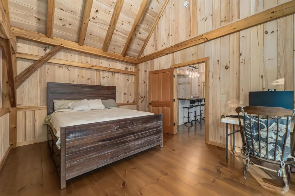 116 Big Barndoor Island Alton NH 03810