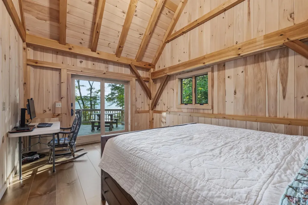 116 Big Barndoor Island Alton NH 03810