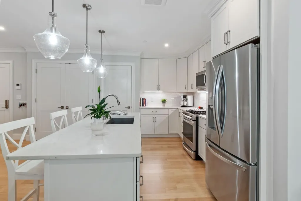 24 Willey Creek Road Exeter NH 03833
