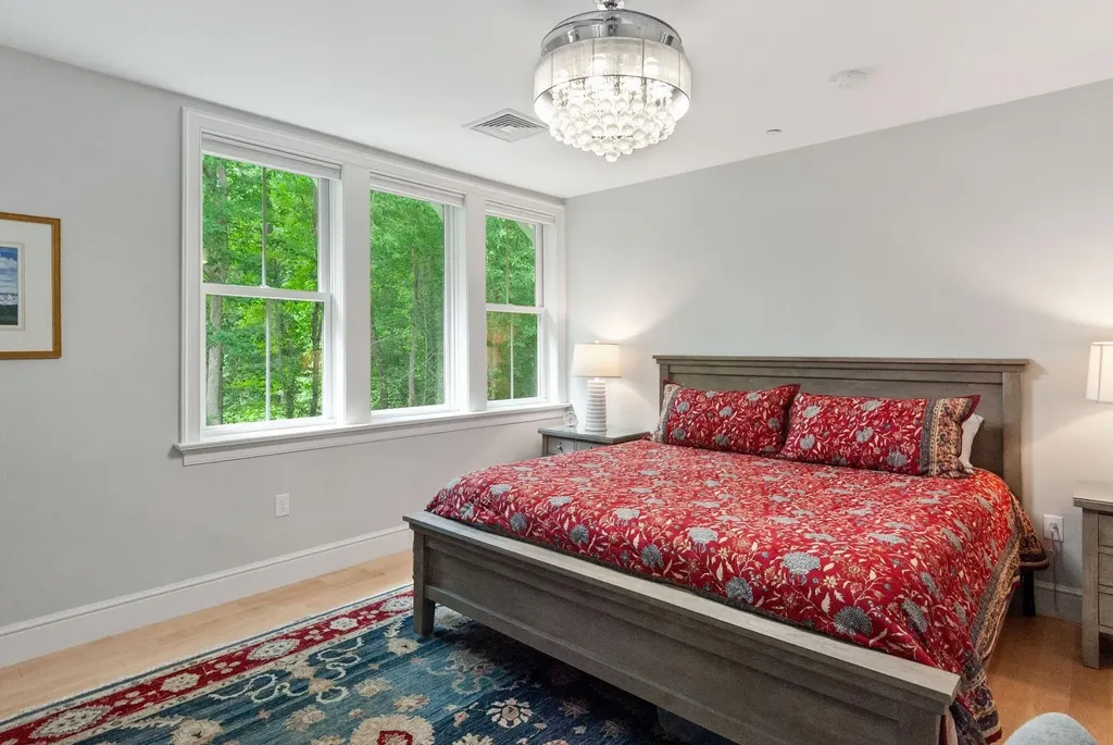 24 Willey Creek Road Exeter NH 03833