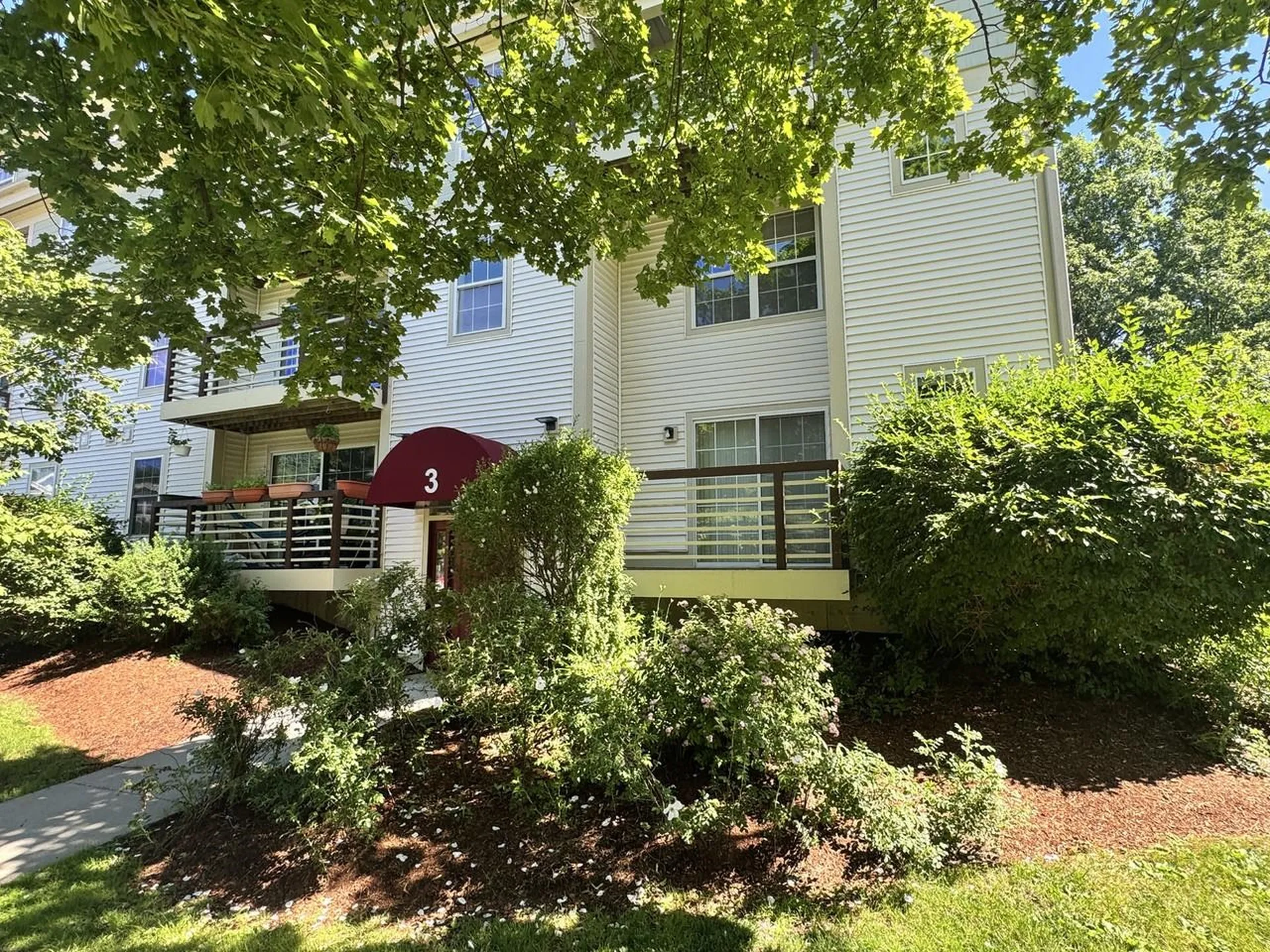 93 Hildred Drive Burlington VT 05401