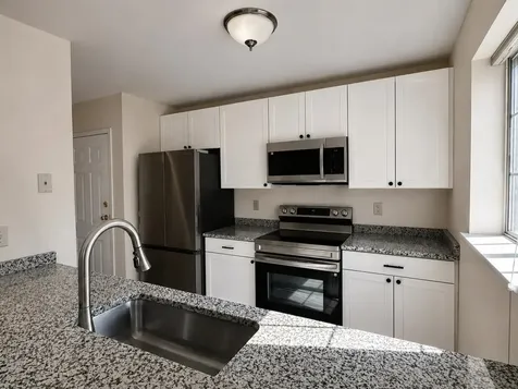 93 Hildred Drive Burlington VT 05401