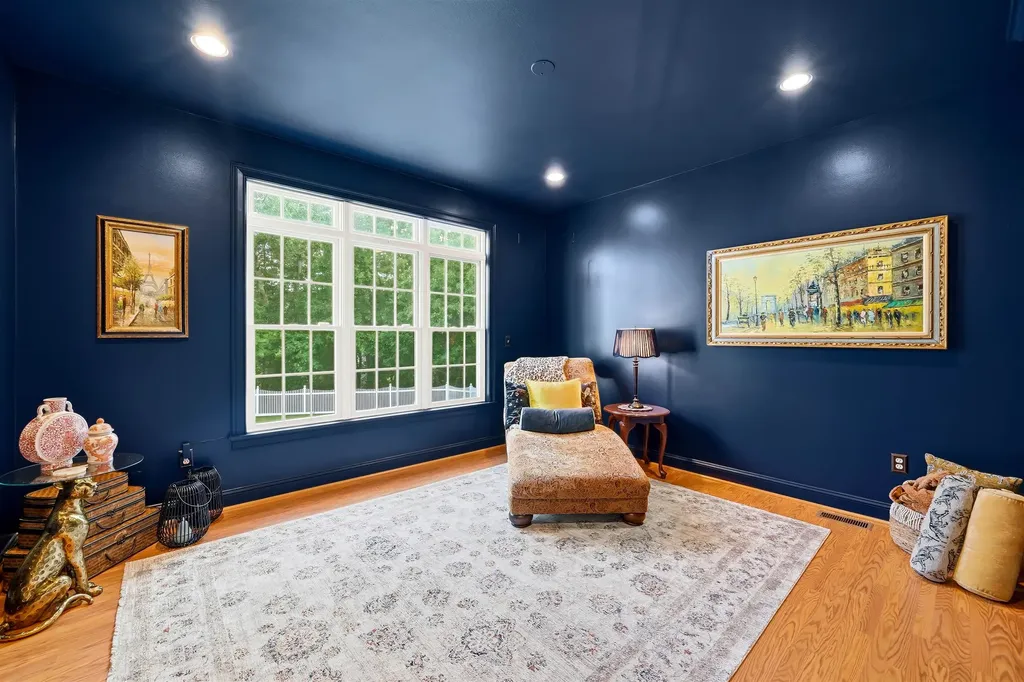 25 Ticklefancy Lane Salem NH 03079