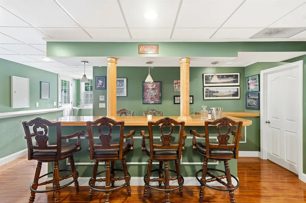 25 Ticklefancy Lane Salem NH 03079