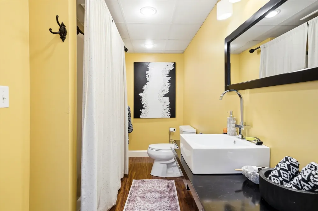 25 Ticklefancy Lane Salem NH 03079