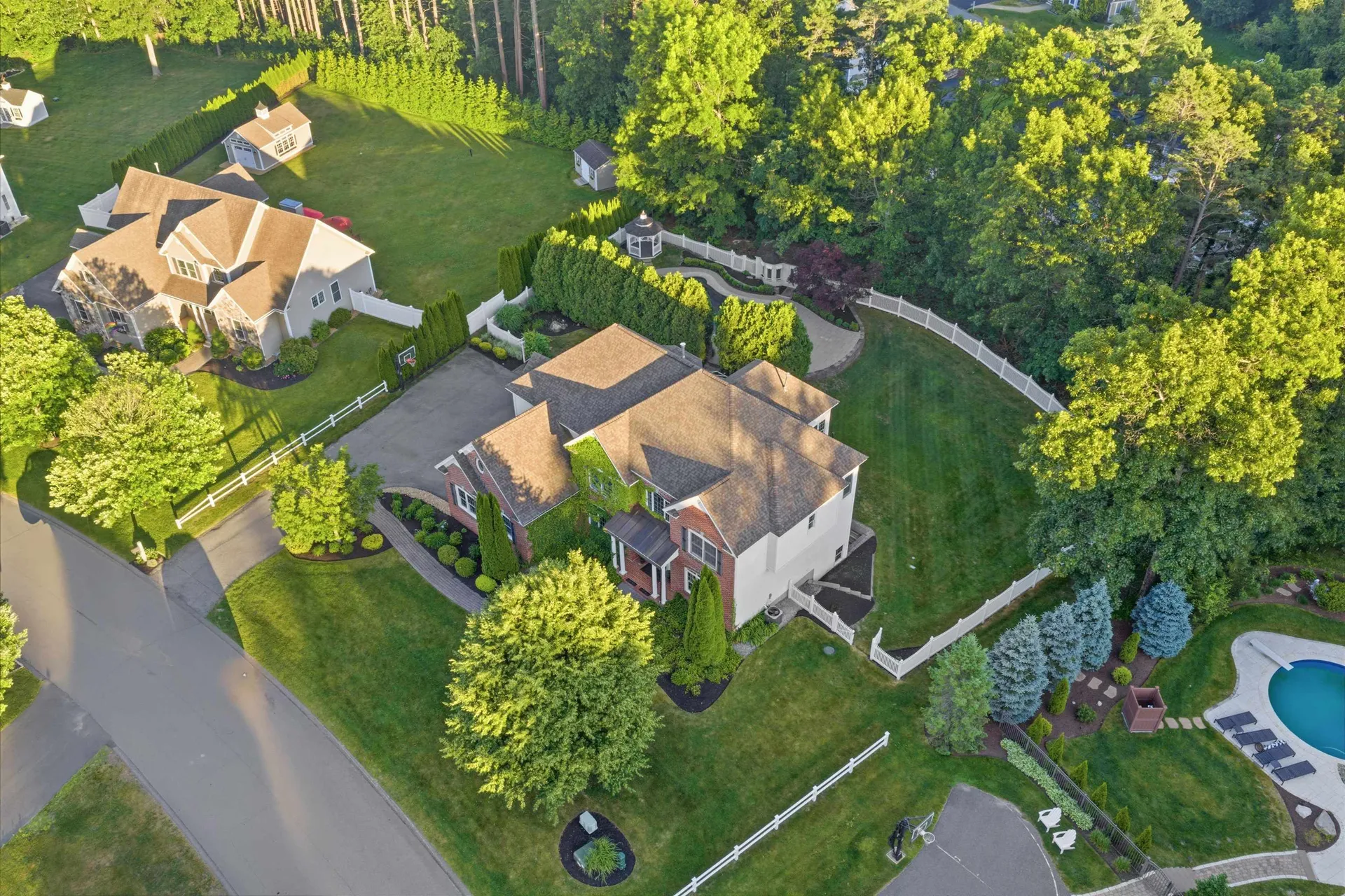 25 Ticklefancy Lane Salem NH 03079