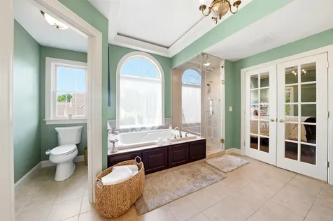 25 Ticklefancy Lane Salem NH 03079