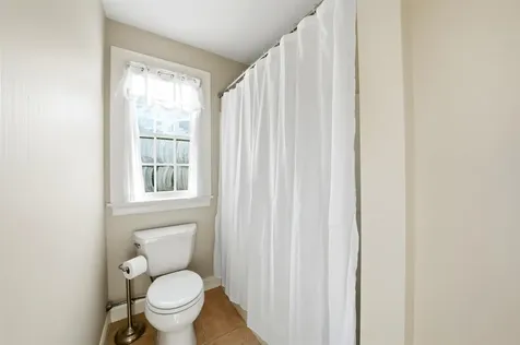 25 Ticklefancy Lane Salem NH 03079