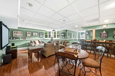 25 Ticklefancy Lane Salem NH 03079