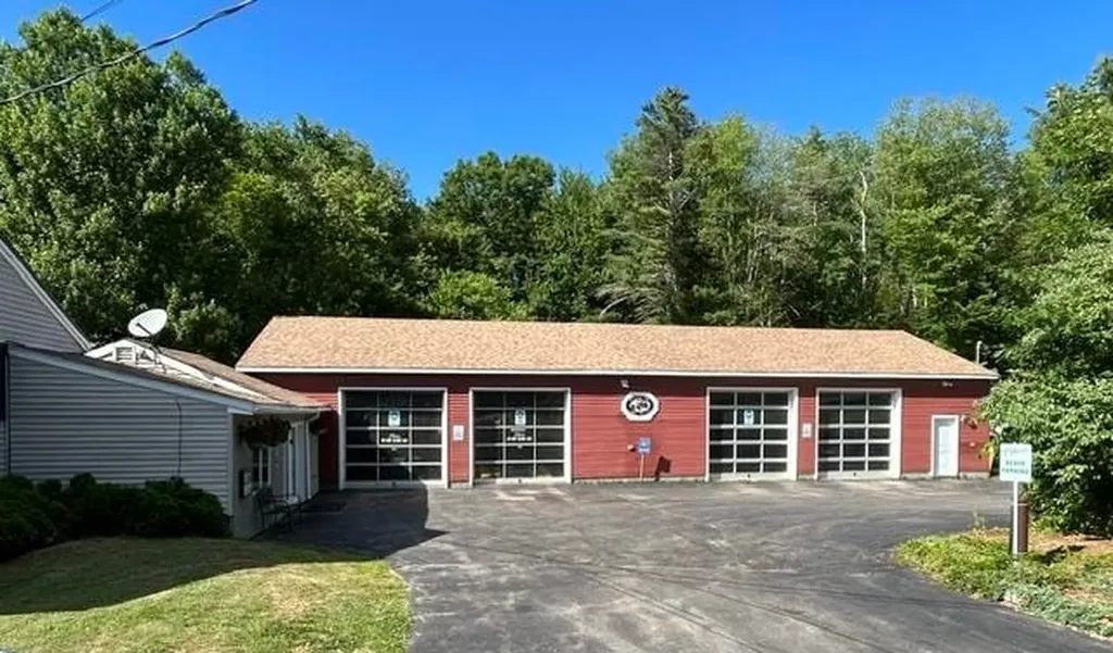 219 Main Street Sandown NH 03873