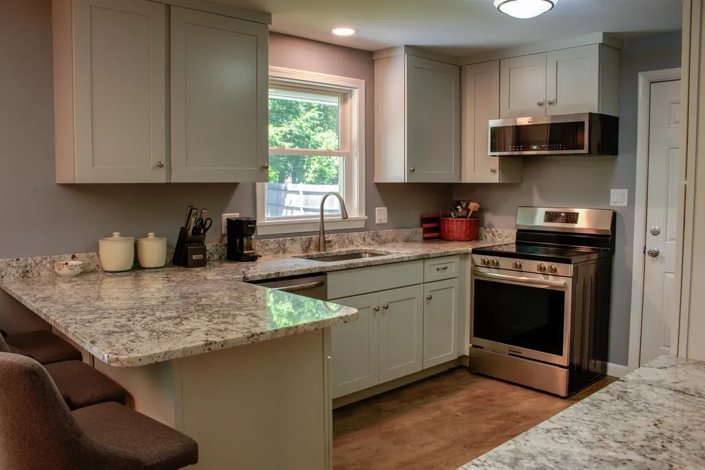 49 Robbins Road Keene NH 03431