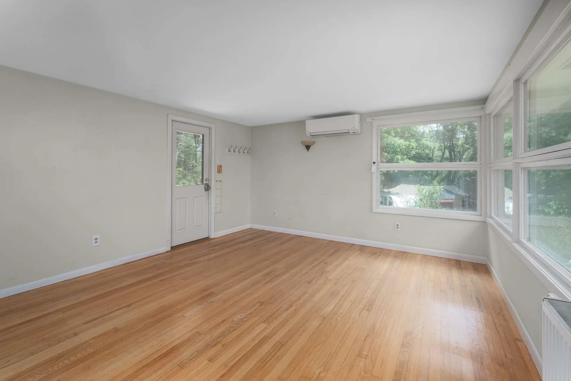 9 Busdick Drive Kittery ME 03904
