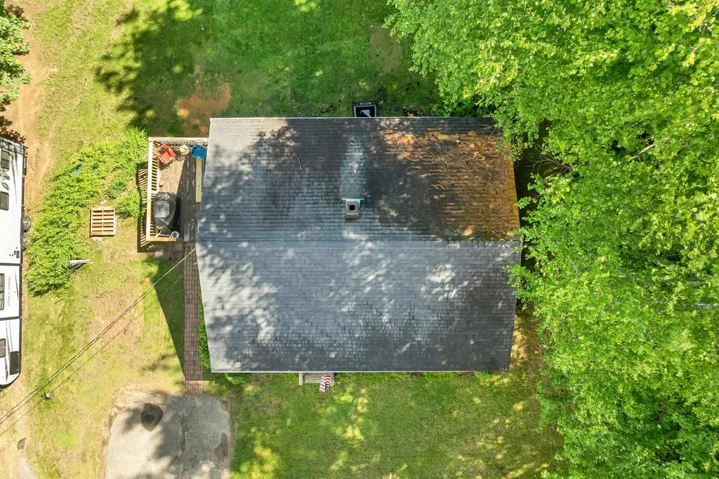 83 Hurricane Road Belmont NH 03220