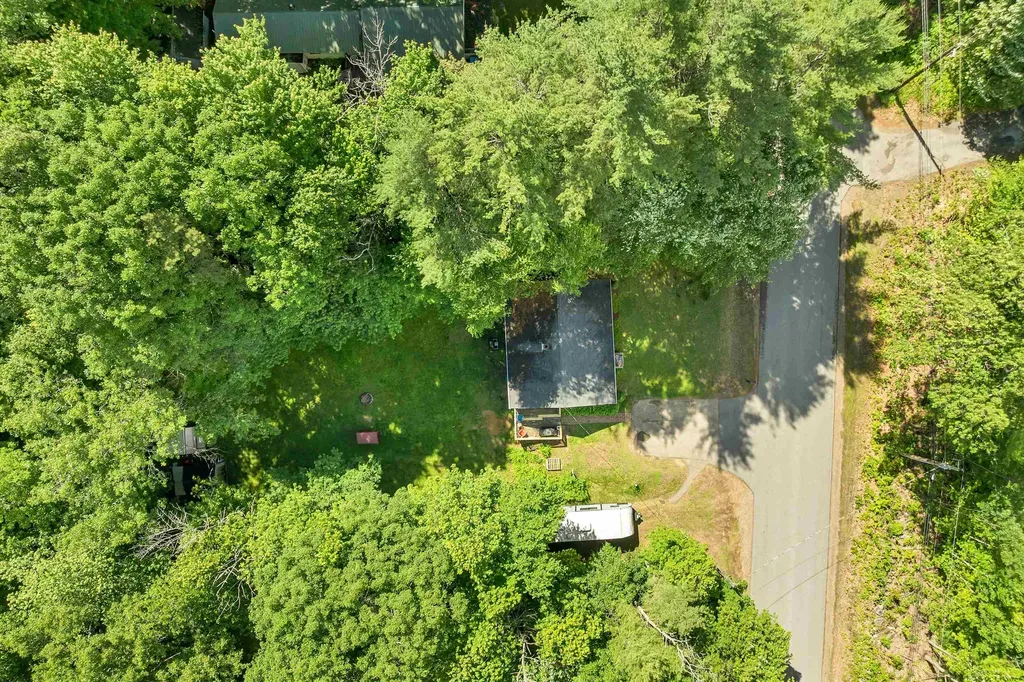 83 Hurricane Road Belmont NH 03220