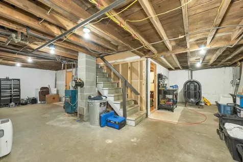 83 Hurricane Road Belmont NH 03220