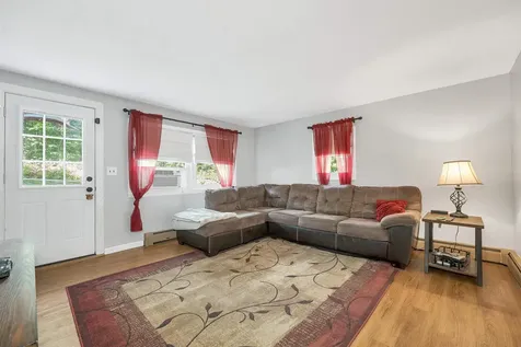83 Hurricane Road Belmont NH 03220