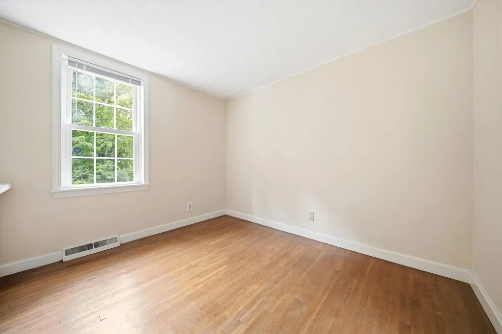 221 School Street Tilton NH 03276
