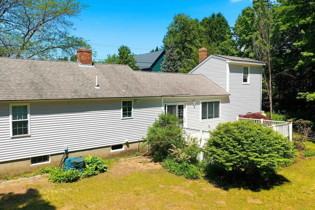 221 School Street Tilton NH 03276