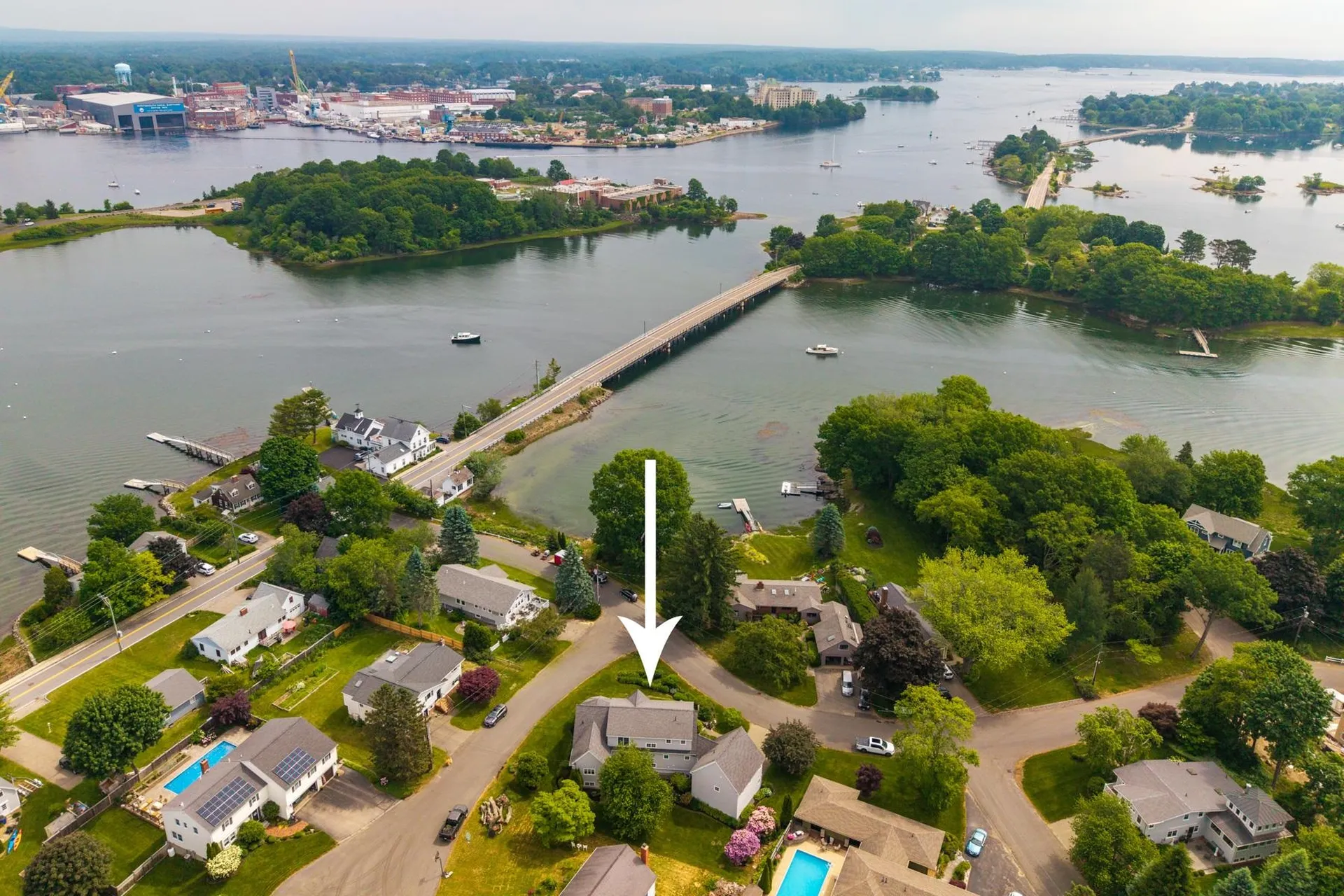 31 Pleasant Point Drive Portsmouth NH 03801