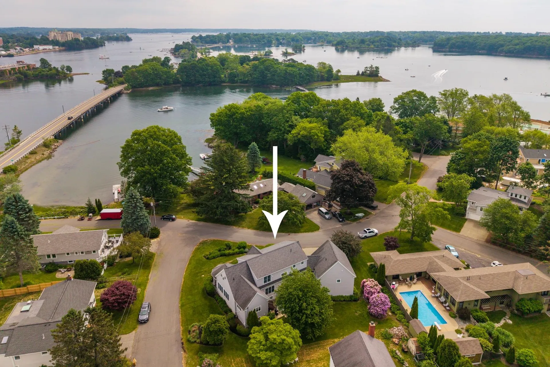 31 Pleasant Point Drive Portsmouth NH 03801