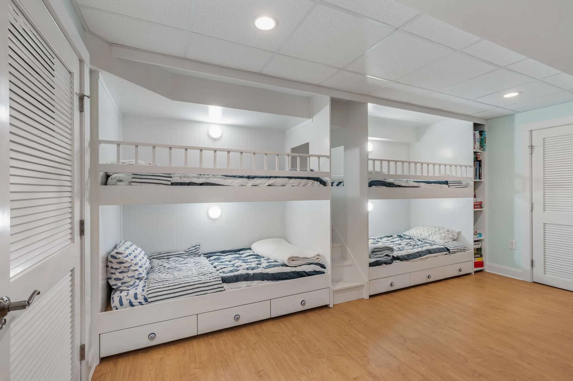 31 Pleasant Point Drive Portsmouth NH 03801