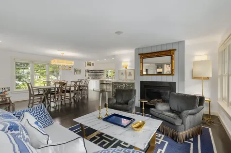 31 Pleasant Point Drive Portsmouth NH 03801