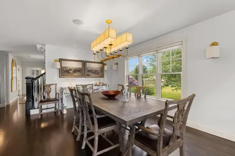31 Pleasant Point Drive Portsmouth NH 03801