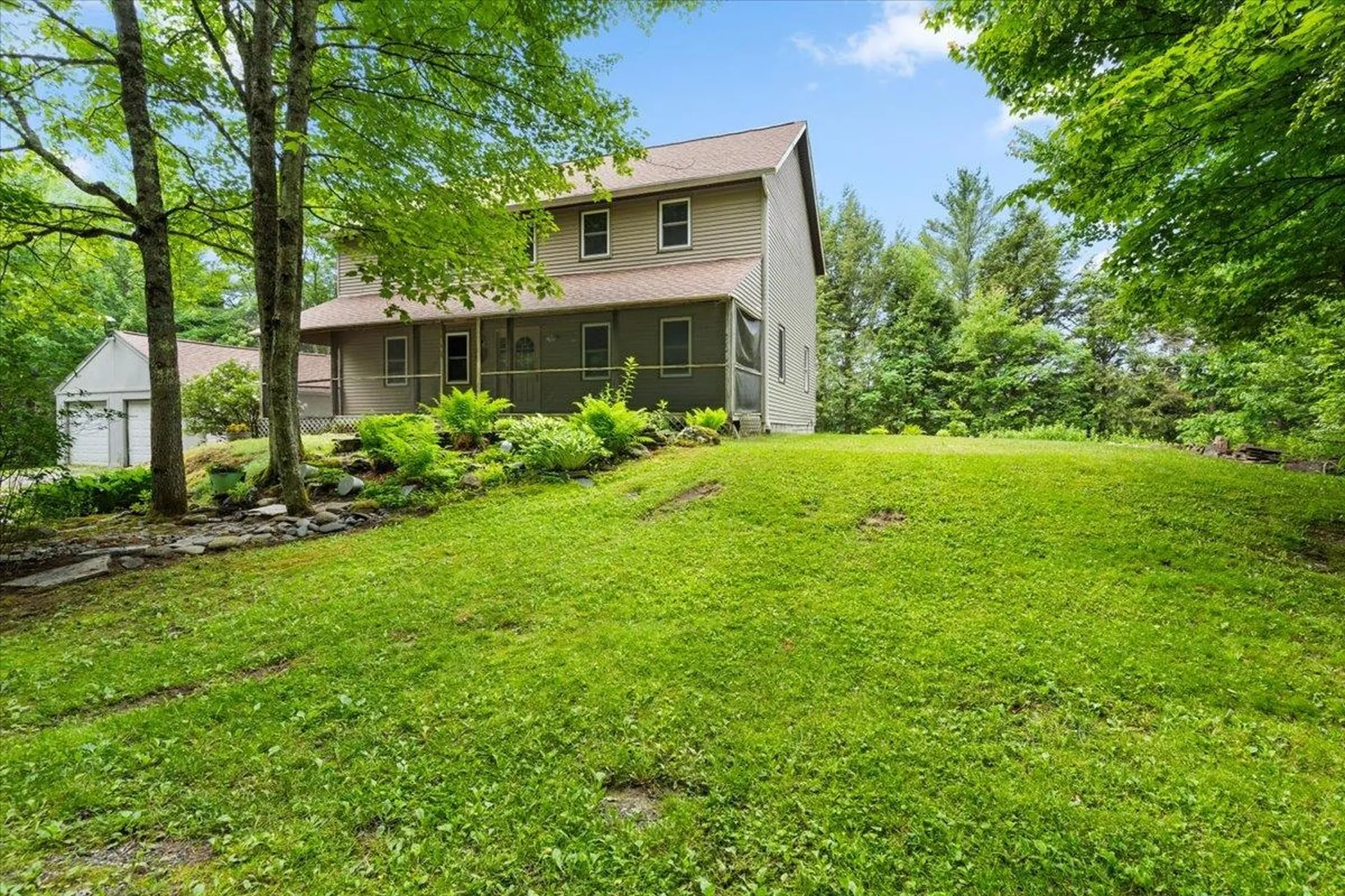 10 Castle Hill Lane Westford VT 05494