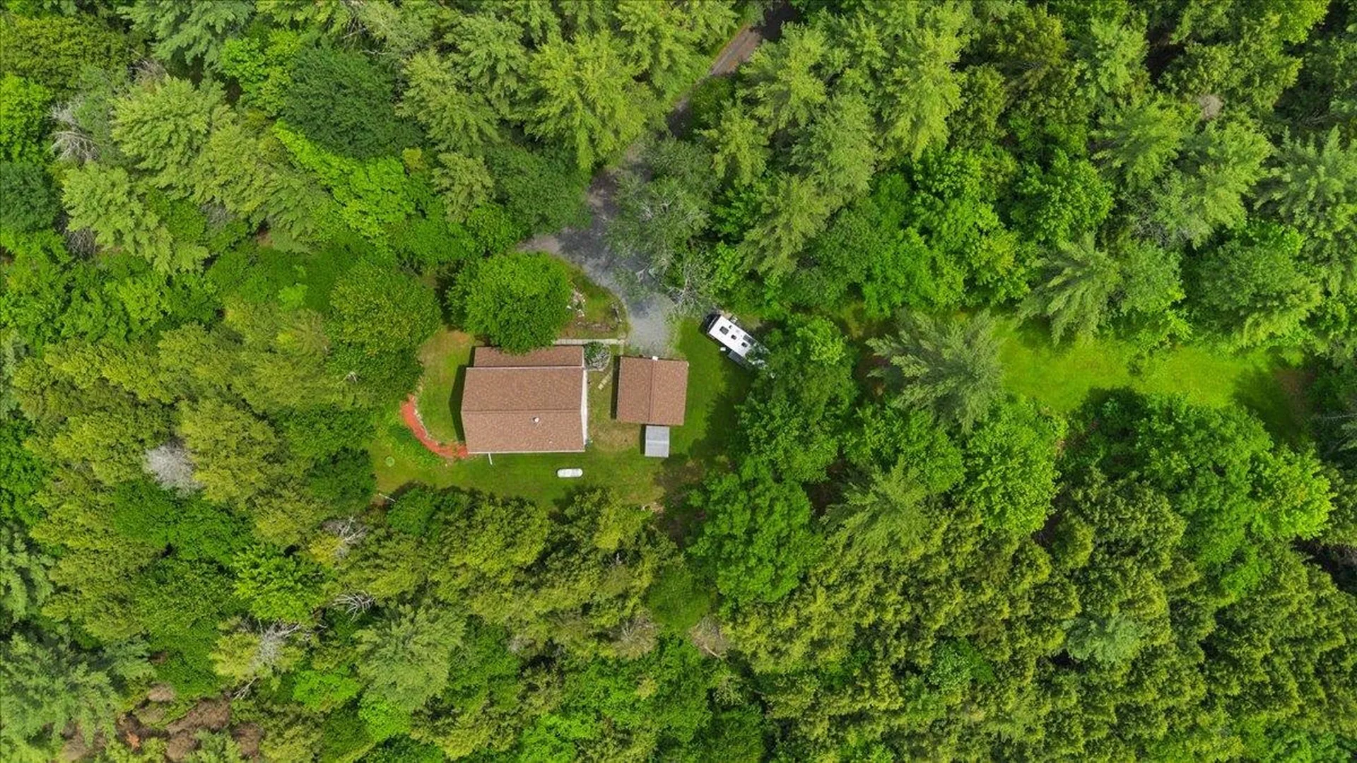 10 Castle Hill Lane Westford VT 05494