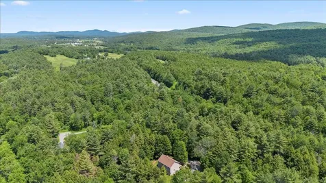 10 Castle Hill Lane Westford VT 05494