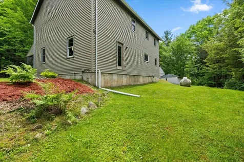 10 Castle Hill Lane Westford VT 05494