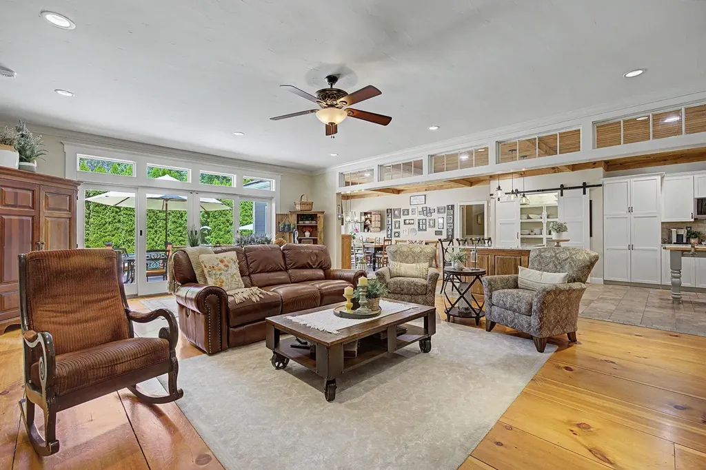 93 Wells Village Road Chester NH 03036