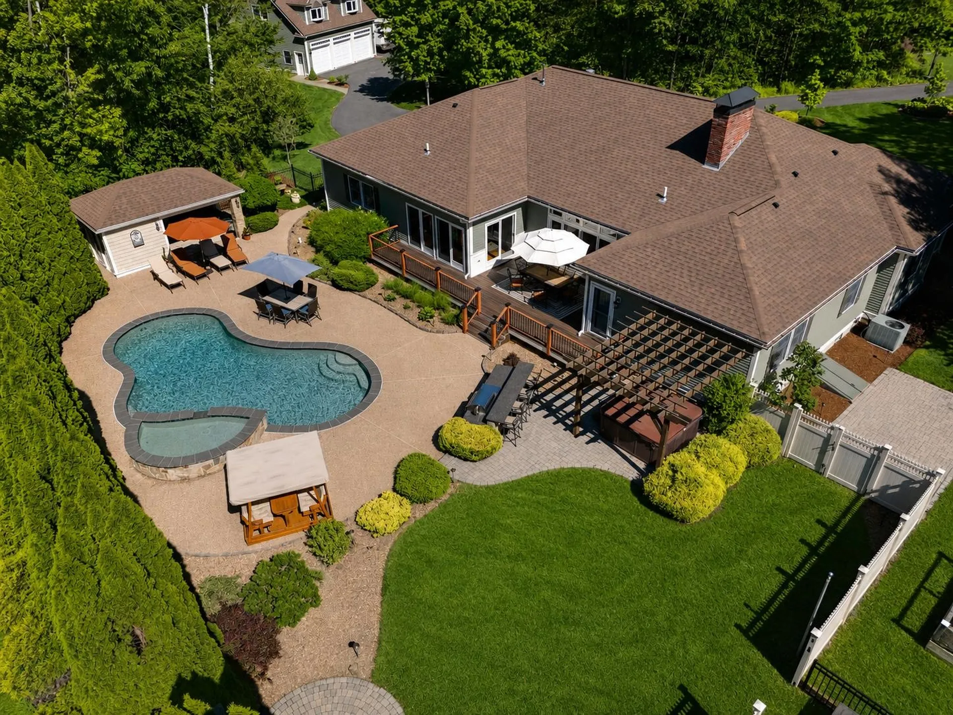 93 Wells Village Road Chester NH 03036