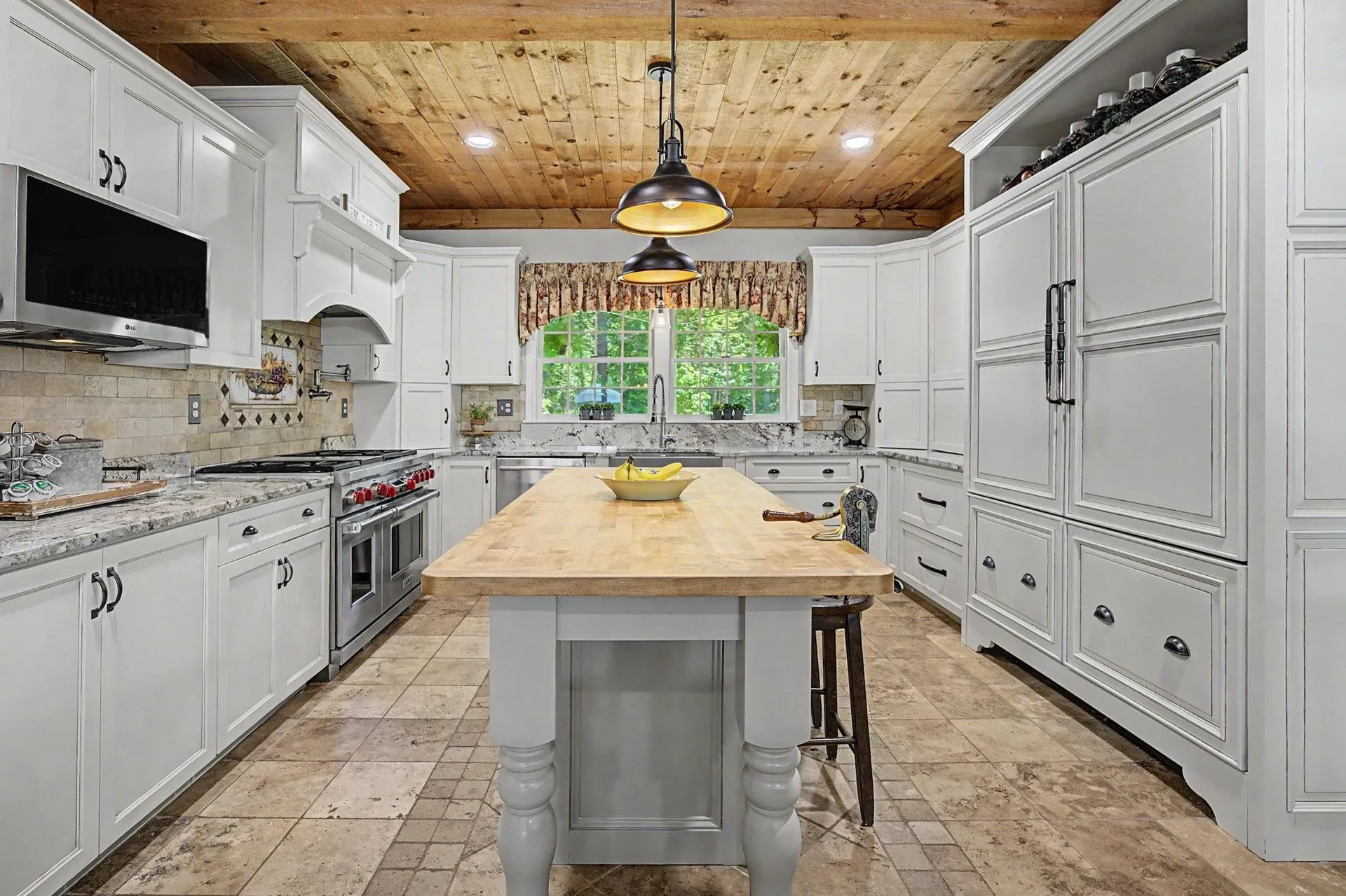 93 Wells Village Road Chester NH 03036