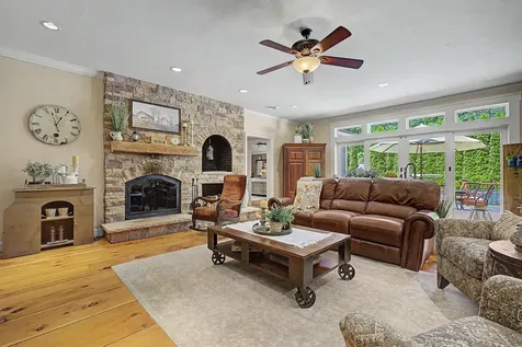 93 Wells Village Road Chester NH 03036