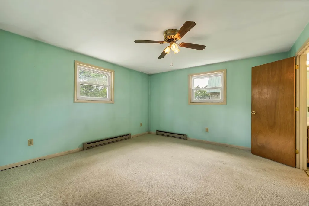 244 Pine Street Laconia NH 03246