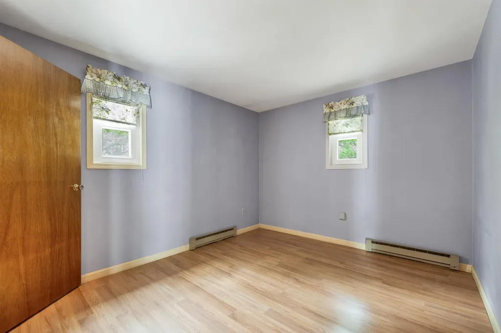 244 Pine Street Laconia NH 03246
