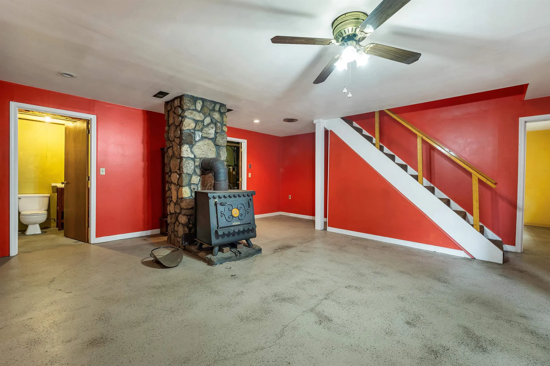 244 Pine Street Laconia NH 03246