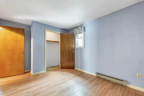 244 Pine Street Laconia NH 03246