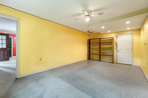 244 Pine Street Laconia NH 03246