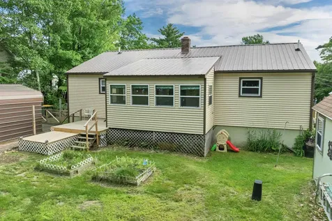 244 Pine Street Laconia NH 03246