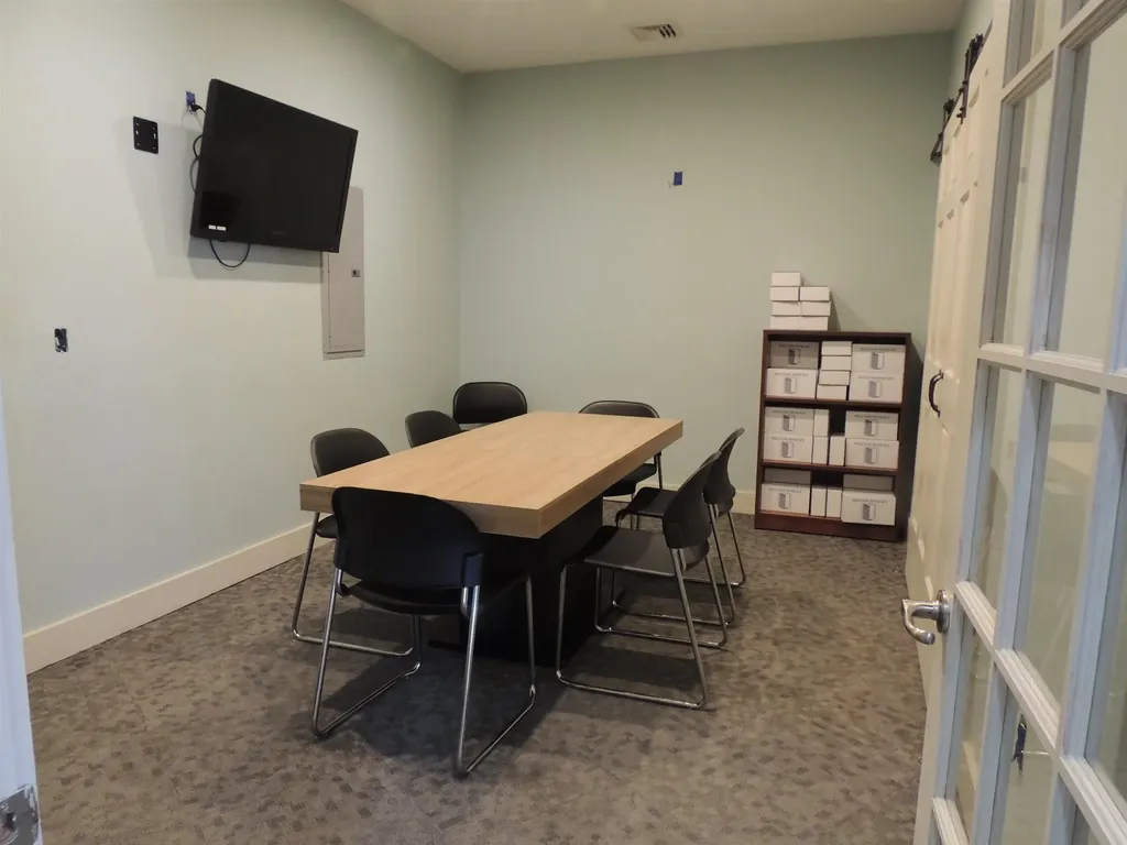 602-604 Main Street Laconia NH 03246