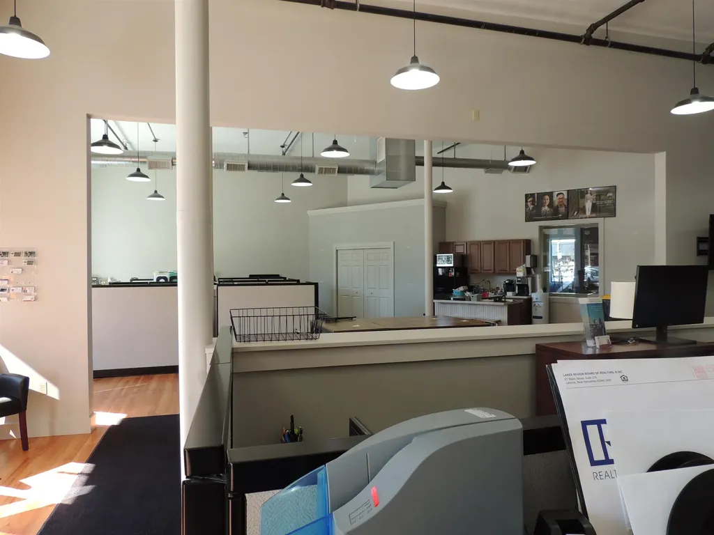 602-604 Main Street Laconia NH 03246